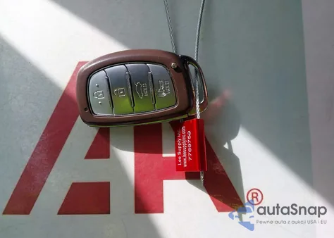 2019 Hyundai Sonata Hybrid Limited from USA, damaged, VIN KMHE34L39KA092275